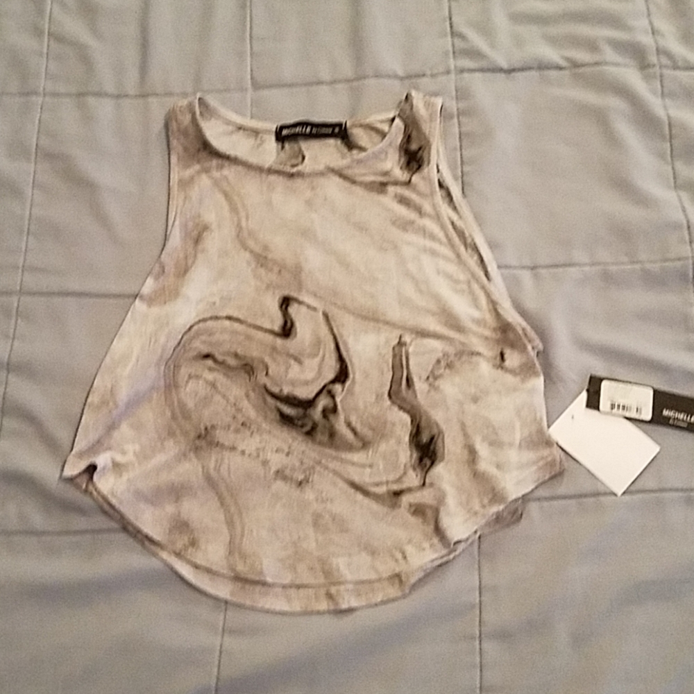 MICHELLE TANK TOP. SIZE SMALL